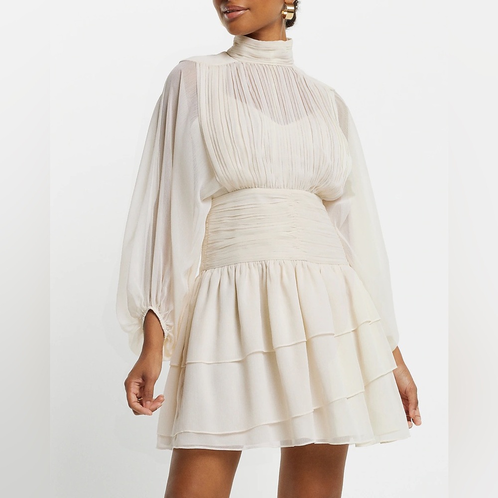 Mock Neck Long Sleeve Pleated Waist Tiered Ruffle Mini Dress NWT size 6
